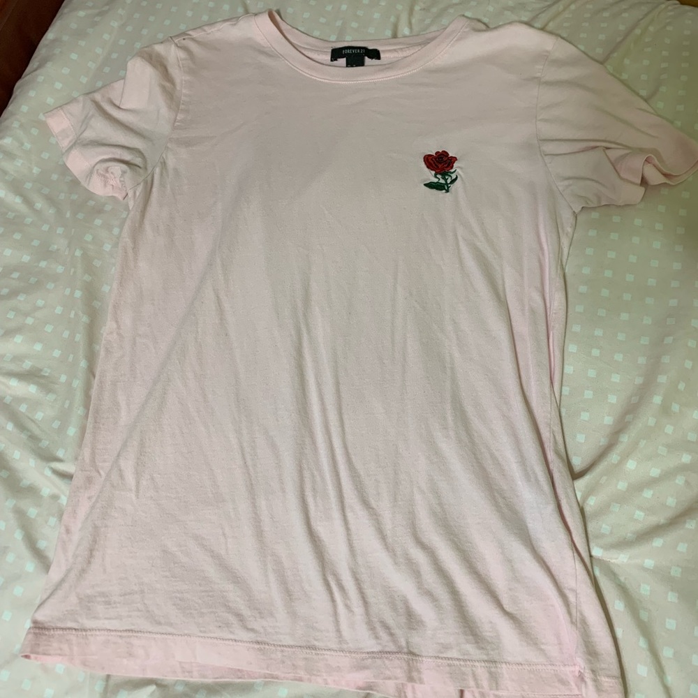 rose graphic tee